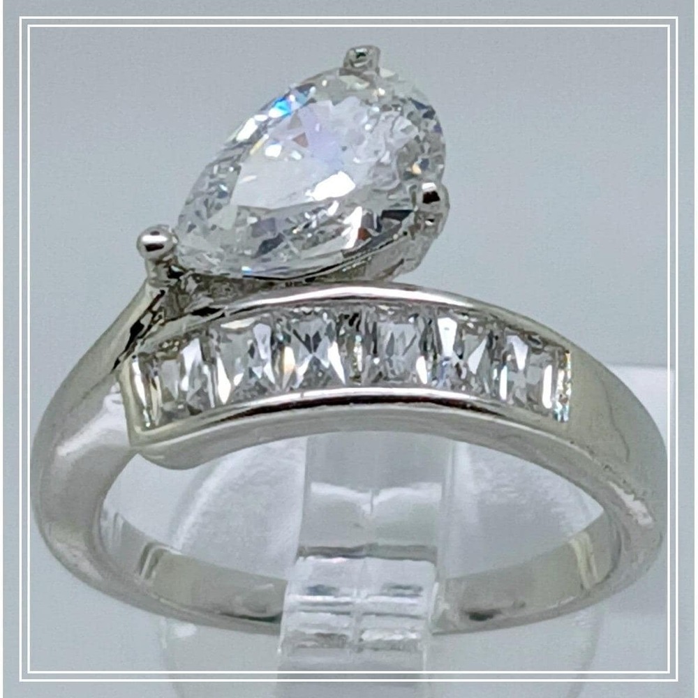 2.4CT Vintage Gold Plated Pear Radiant Cut Sim Diamond CZ Engagement Ring Size 6